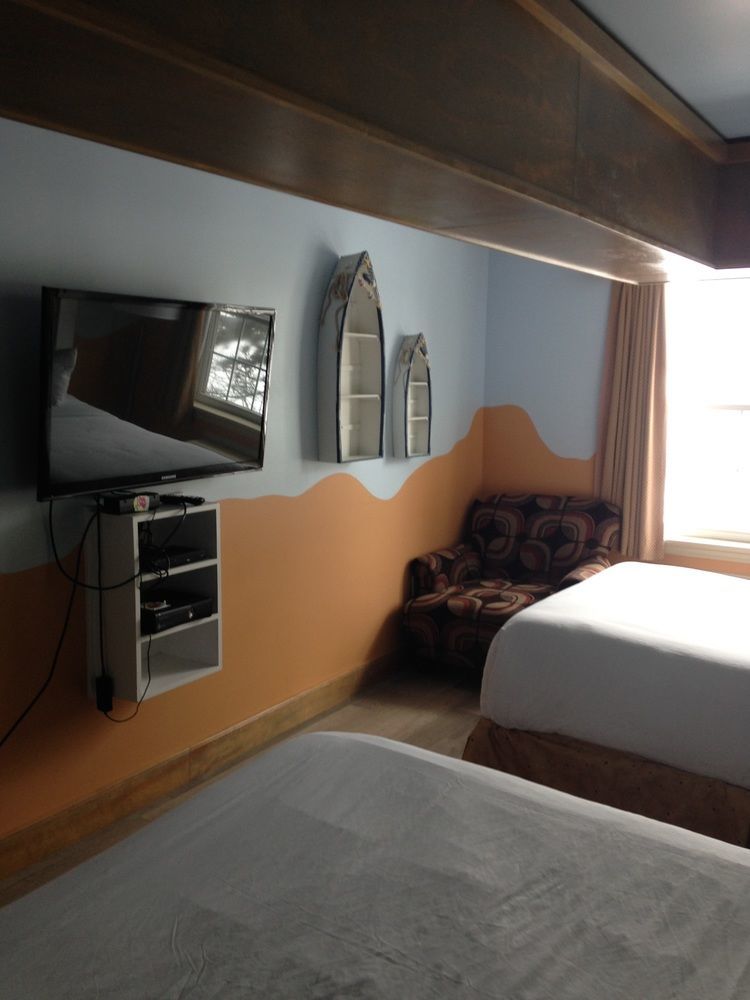 Quality Inn & Suites Cornwall Exteriér fotografie